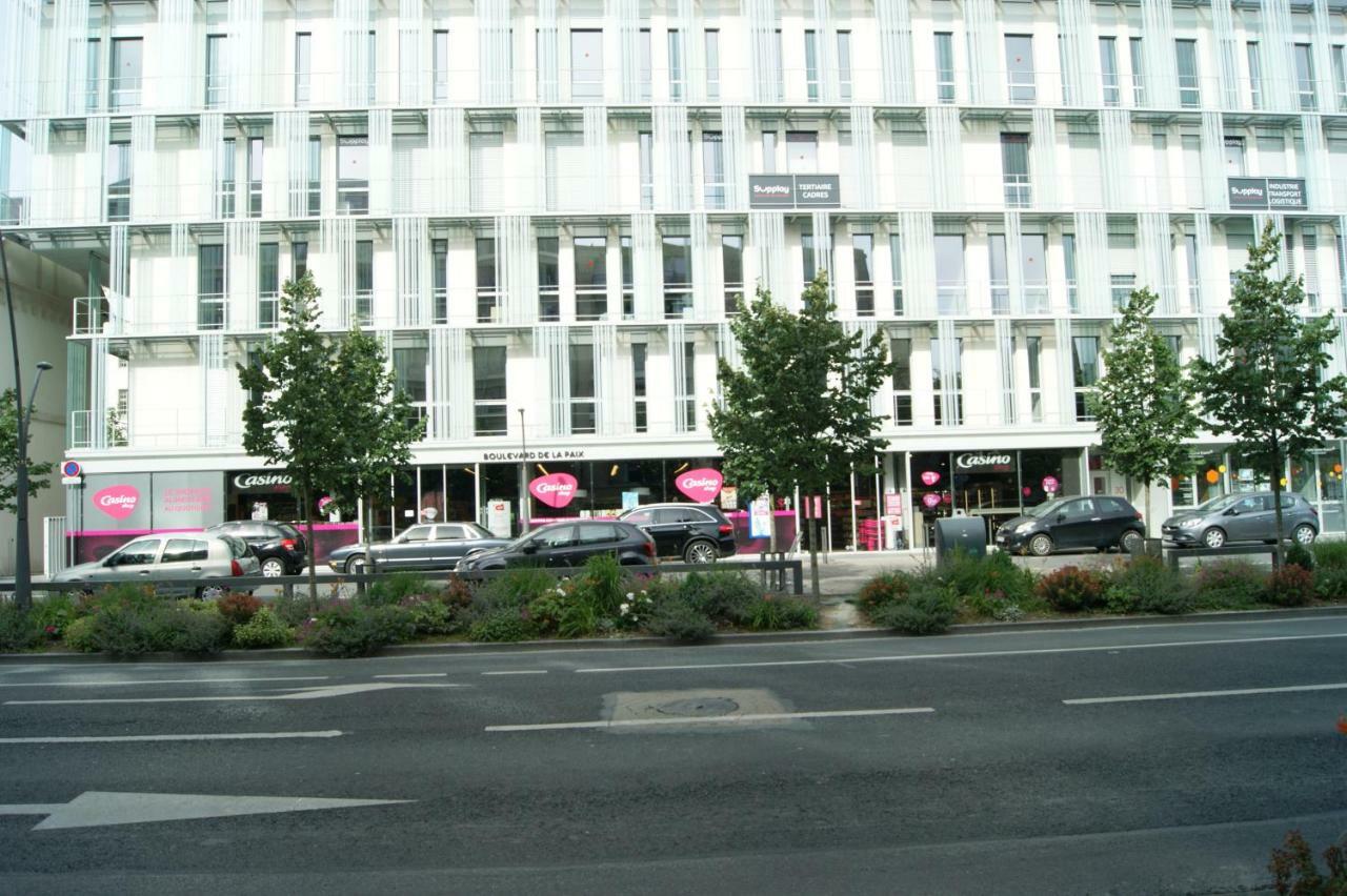 Studio Morgane-Balcon Couvert-Wifi-Pres Centre-Linge Et Menage 兰斯 外观 照片